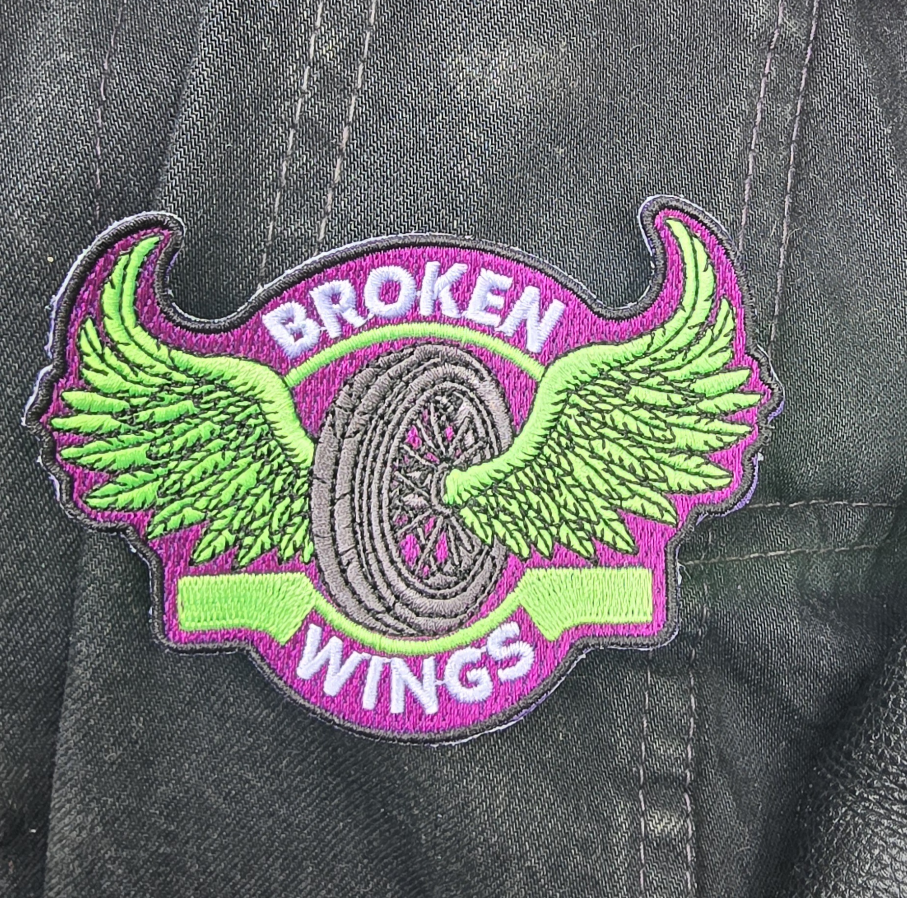 Broken Wings patch